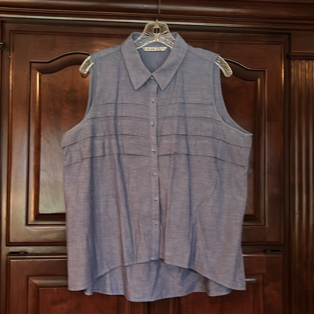 SIGNATURE BY LARRY LEVINE DENIM SIZE XL BLOUSE